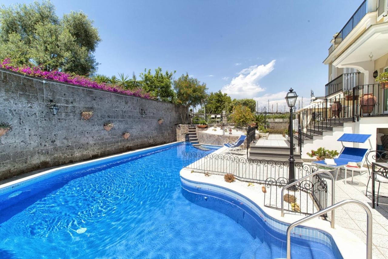 Villa Adriana Guesthouse Sorrento Couette-café *