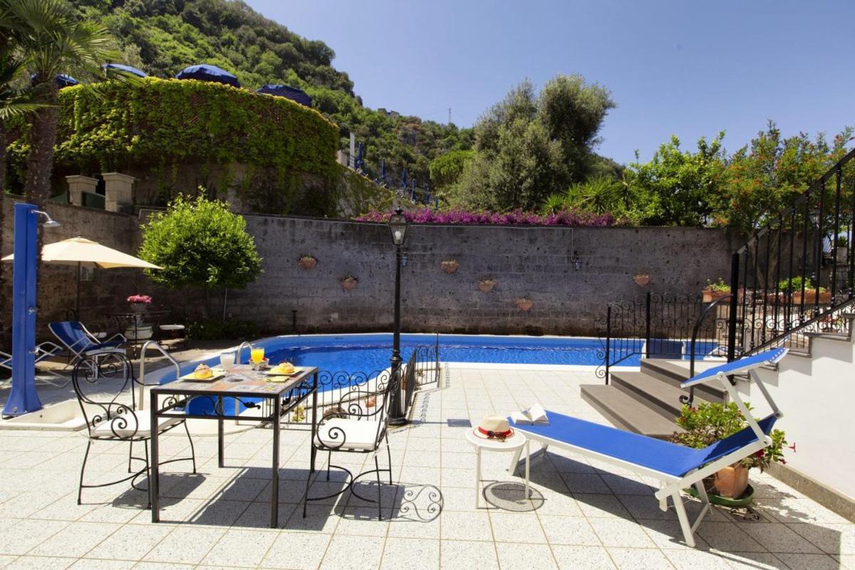 Villa Adriana Guesthouse Sorrento Couette-café Sorrente