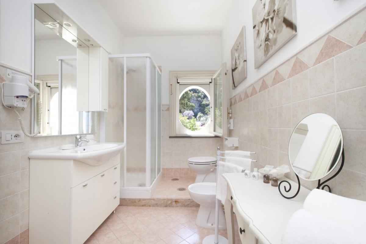 Couette-café Villa Adriana Guesthouse Sorrento